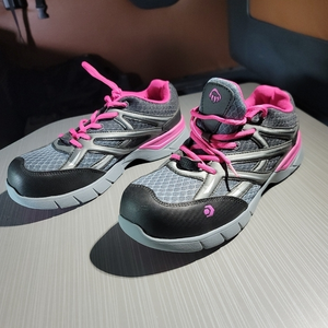 Wolverine ASTM‎ F2413-18 Jetstream CarbonMax Toe Work Shoe Women's 9.5W